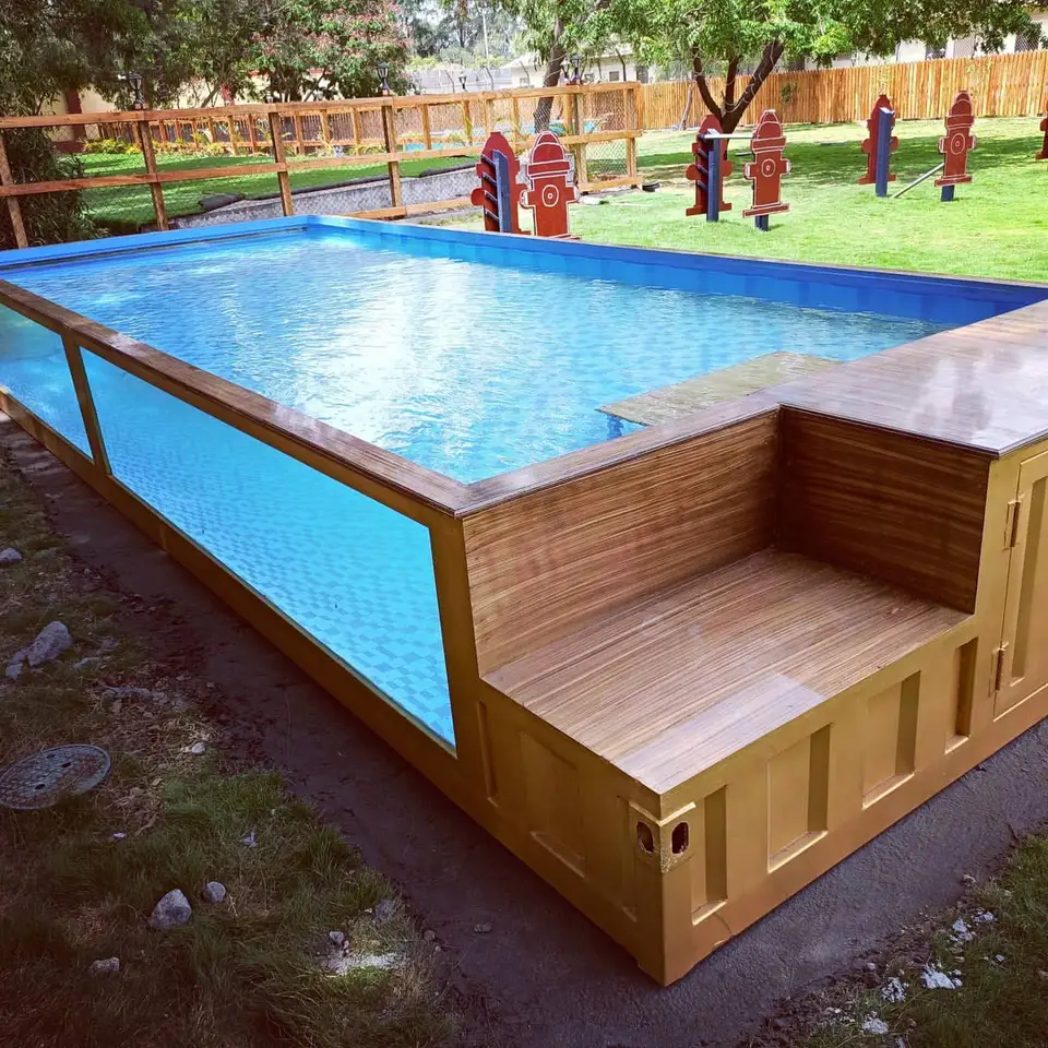 Piscina exterior prefabricada de contenedor de envío de 20 pies