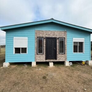 son dos contenedores de 20 pies hc y prefabricado de 3,0m con un total de 47 m2